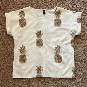 Emery Rose Cream and Brown Short Sleeve Oversized Top with Pineapple Print